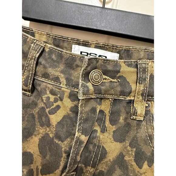 RSQ Tillys Cheetah print cargo pants Size 24 - Picture 5 of 7